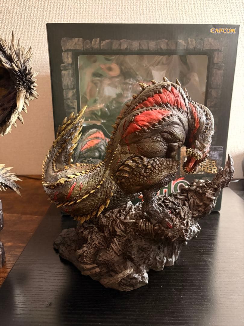 初版　イビルジョー　CFBクリエイターズモデル モンスターハンター