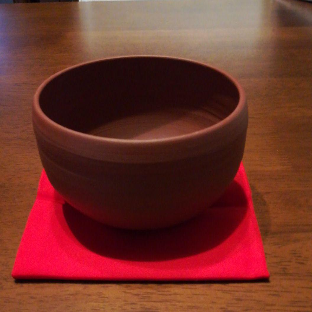 最終お値下げ　茶道具　無名異焼　初代文平作　桐箱入り　抹茶茶碗　211