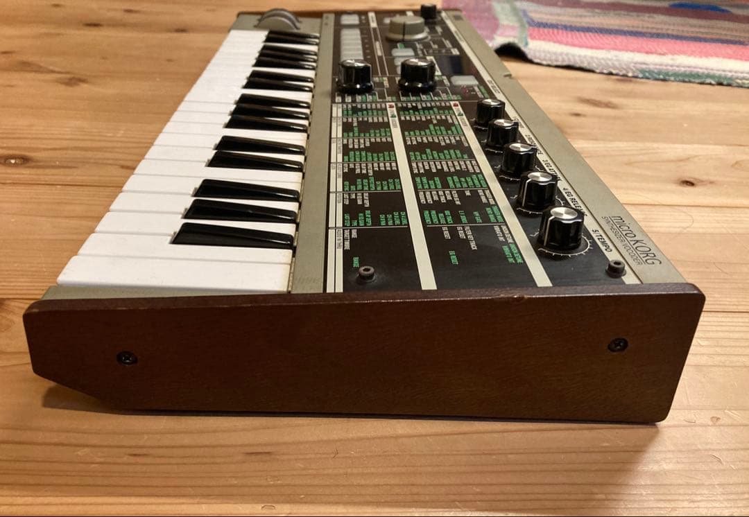 micro KORG アナログシンセサイザー　ボコーダー
