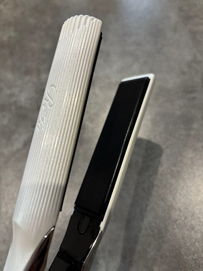 【⭐️箱不要¥500割引】MTG リファ　ReFaストレートヘアアイロン②