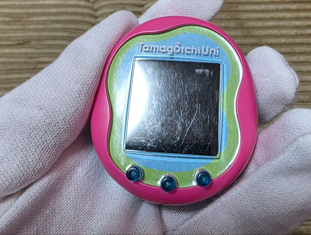 【海外版】Tamagotchi Uni(たまごっち　ユニ)　ピンク