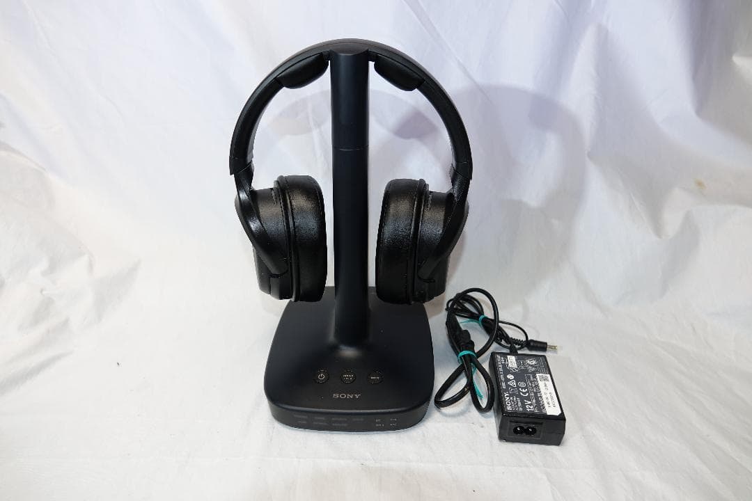 SONY ワイヤレスヘッドホン　TMR-L600 WH-L600R