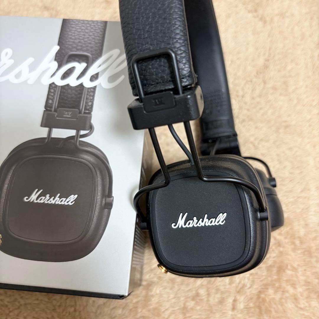 Marshall ヘッドホン