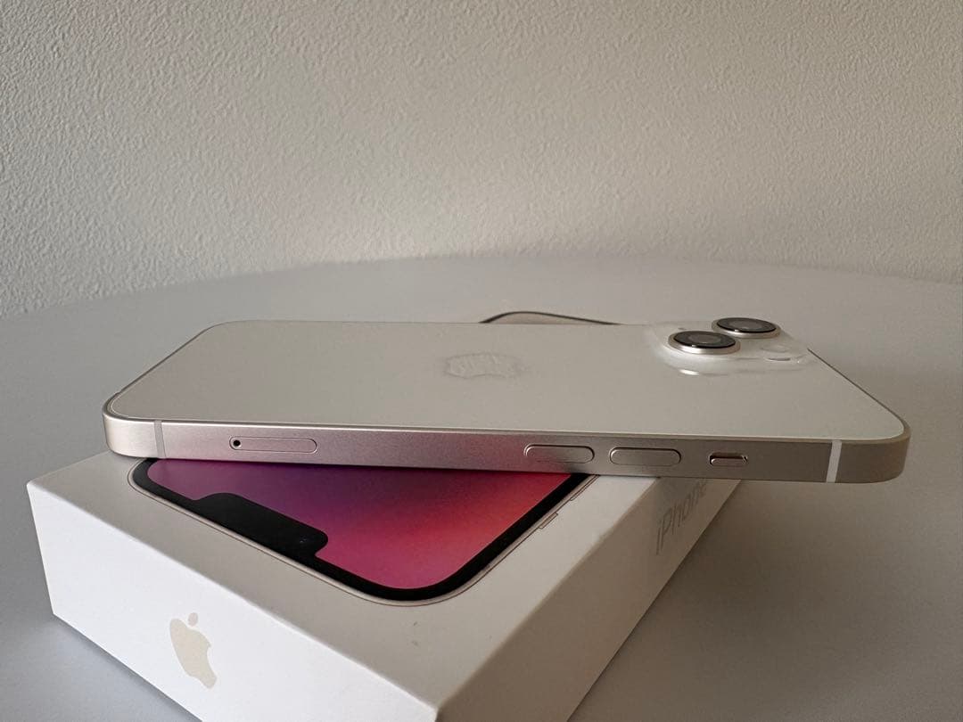 【新品】iPhone14 256GB スターライト SIMフリー