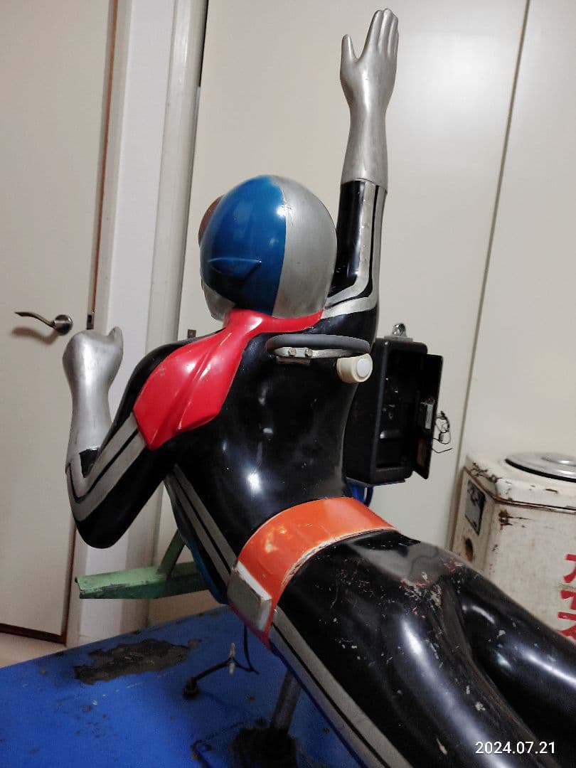 昭和レトロ 当時物 仮面ライダー1号 ムーバー 遊園地デパート屋上 100円遊具