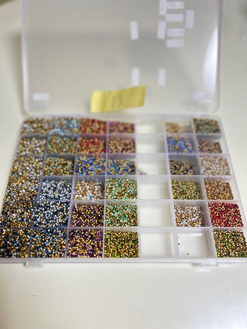 スワロフスキー　no13