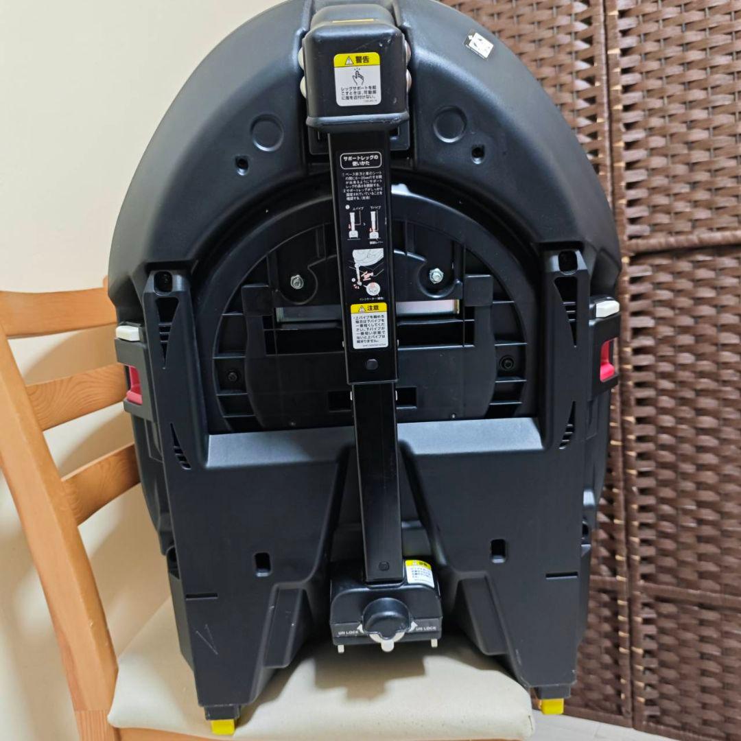 【極美品】アップリカ フラディアグロウ ISOFIX360°セーフティー