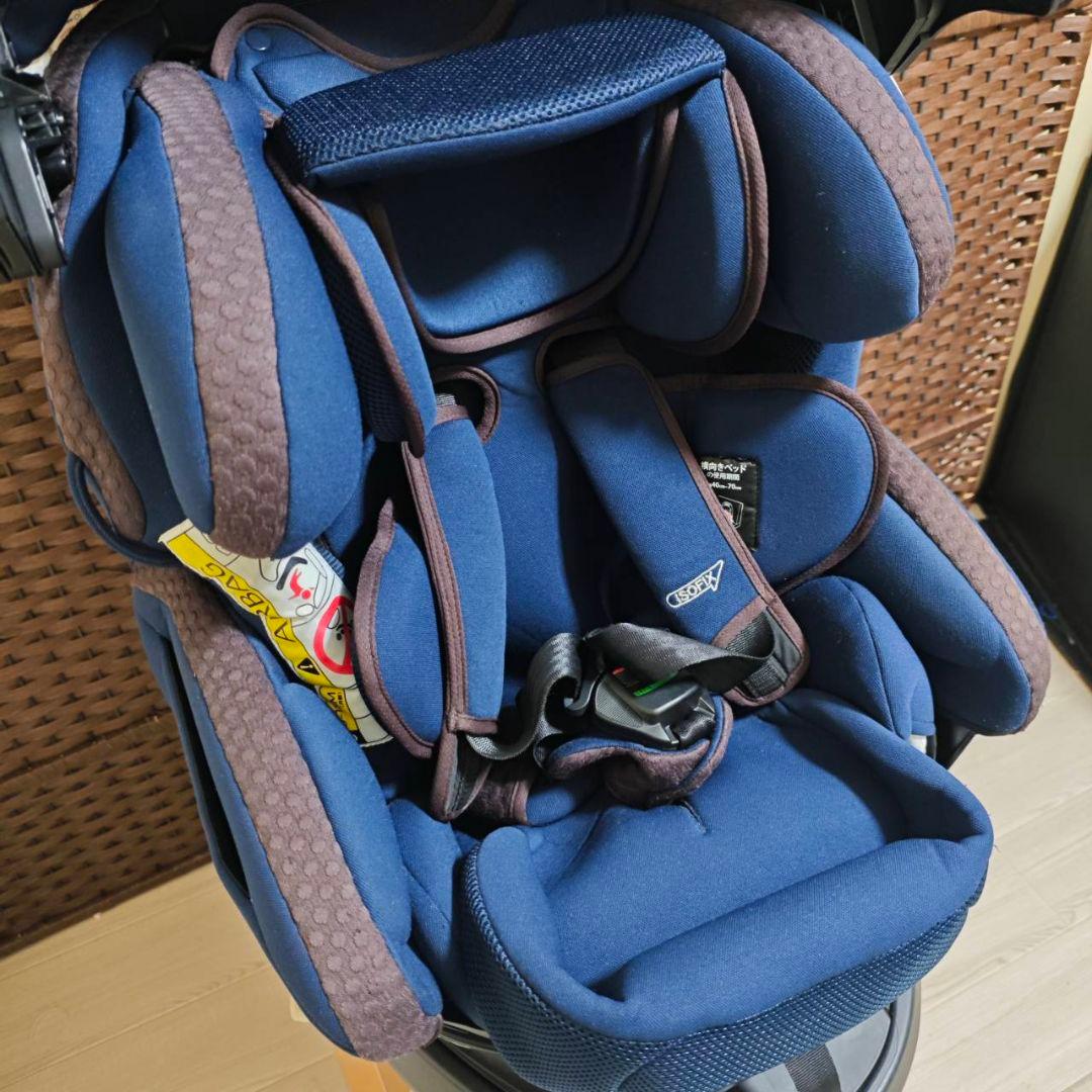 【極美品】アップリカ フラディアグロウ ISOFIX360°セーフティー