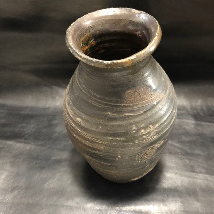 美しい古美術◼️蔵から素晴らしい雰囲気の壺、壷、花瓶が出て来ました。花道具、茶道具