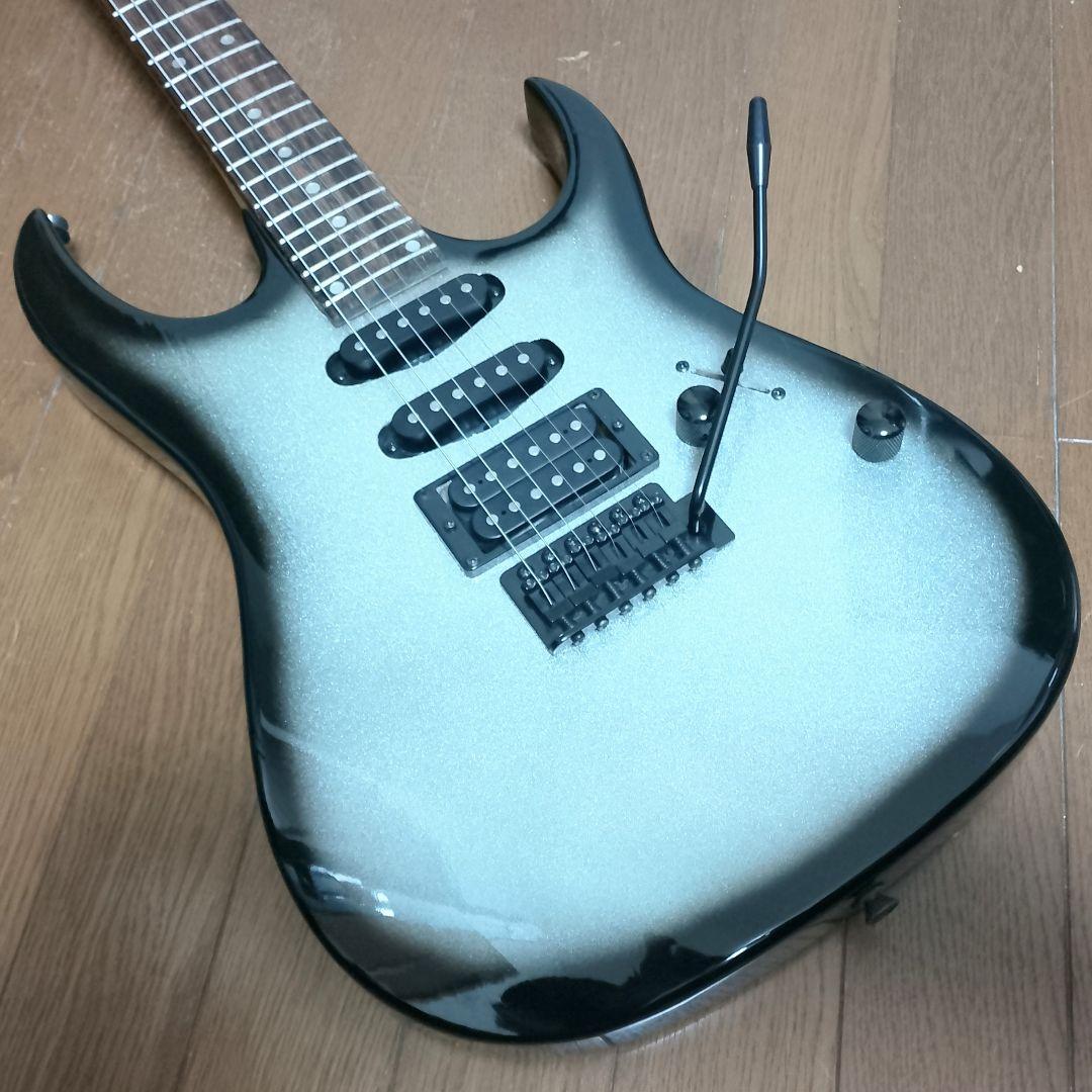 Photogenic　S-S-H仕様　トレモロユニット搭載　エレキギター