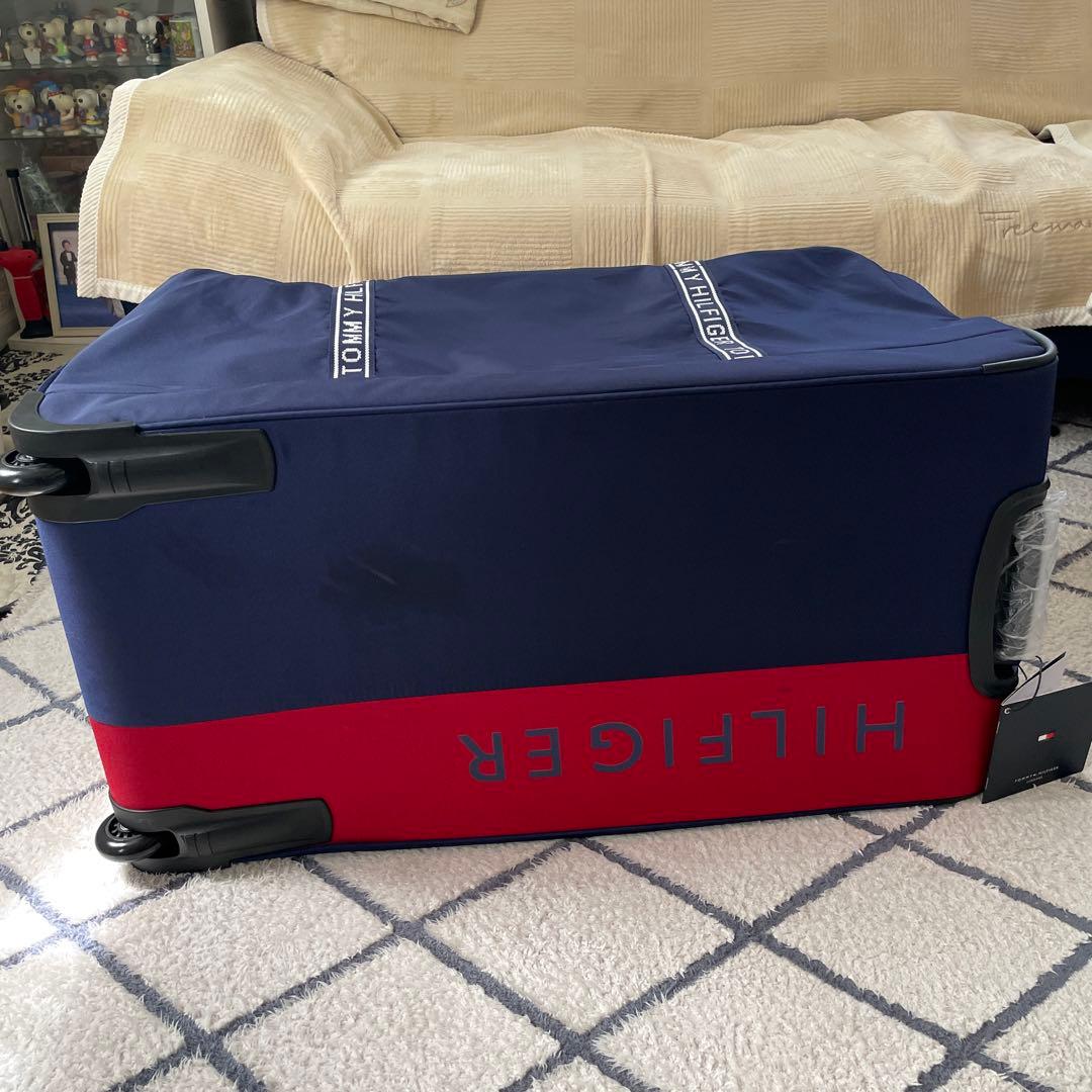 トミーヒルフィガー 折りたたみキャリーバッグ 大容量 リュック