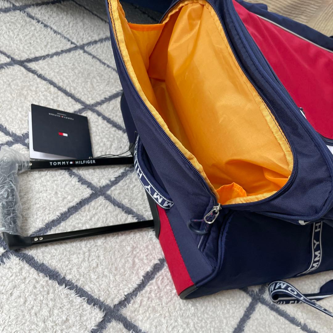 トミーヒルフィガー 折りたたみキャリーバッグ 大容量 リュック