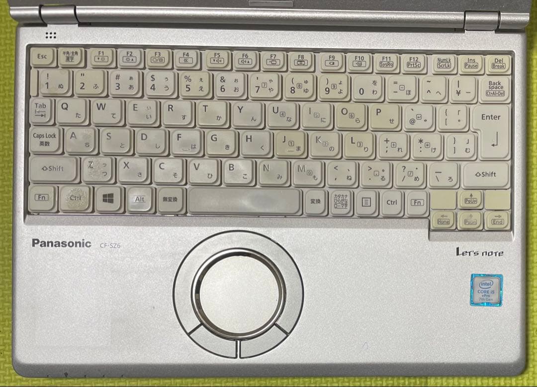 SZ6-刺しゅう用ノートパソコン ブラザー ジャノメ JUKIも可能❗