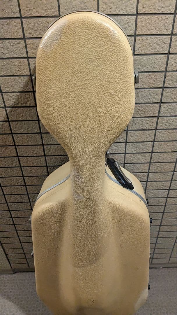 チェロケース　保管用