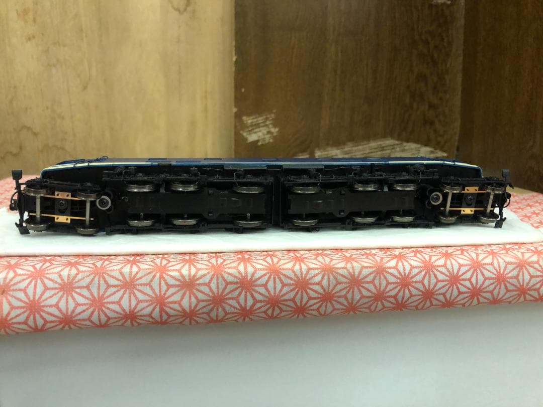 トラムウェイ EF58（小窓） ブルトレ色（下回り黒）