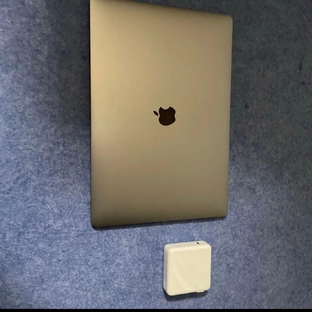 MacBook Pro 15インチ