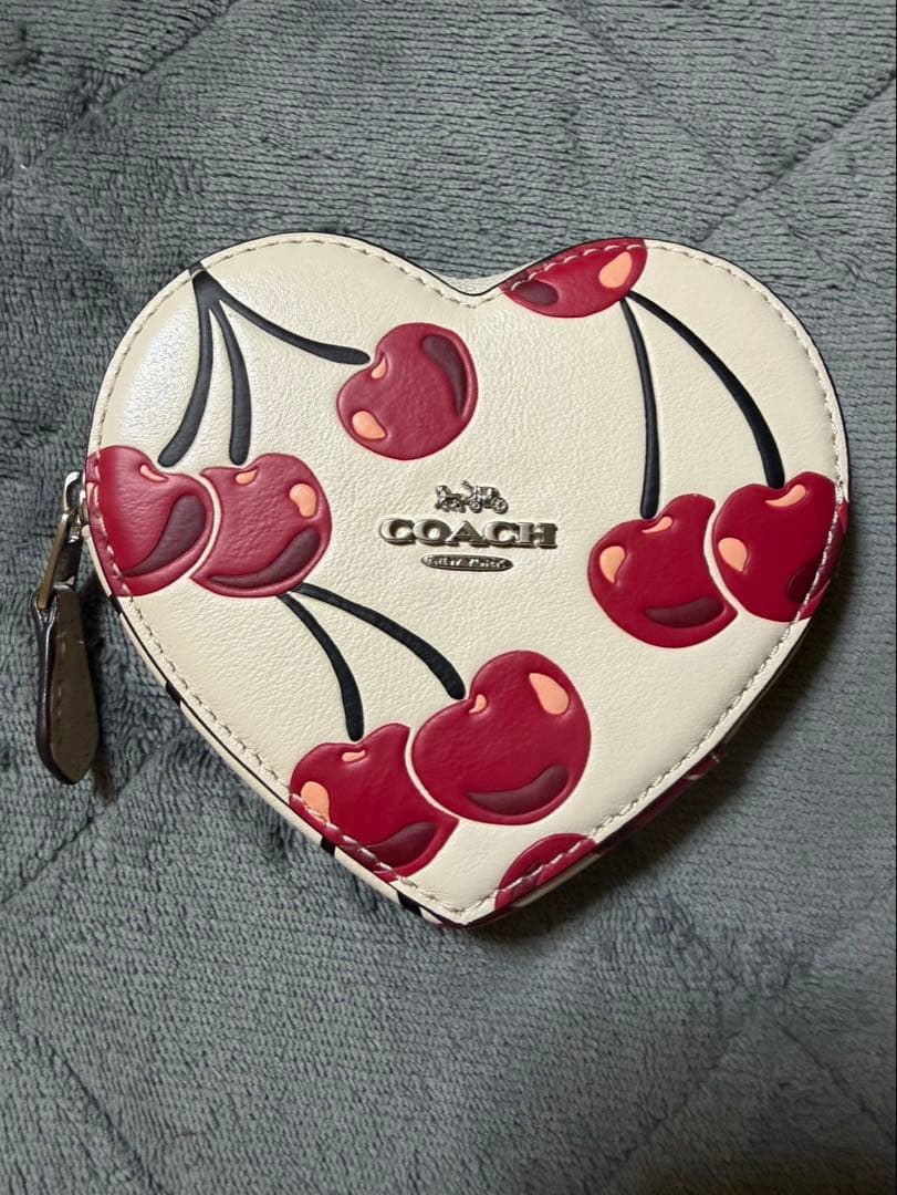 COACH コーチ ハートケース 財布 チェリー ホワイト 新品保管品