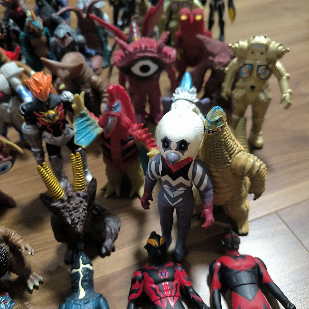 ウルトラマン ソフビ怪獣まとめ売り DXギンガスパーク バトルフィールドボックス