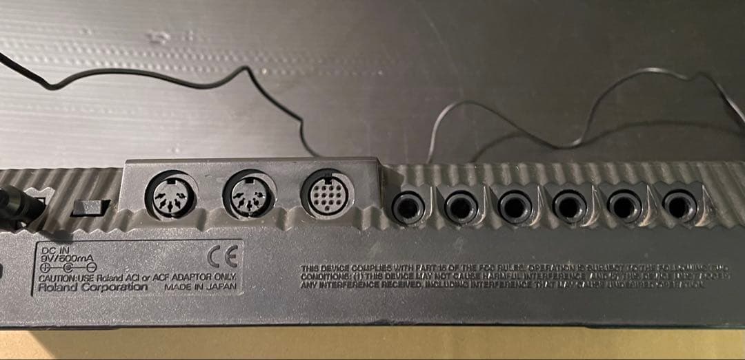 Roland GR-30 ギターシンセサイザー