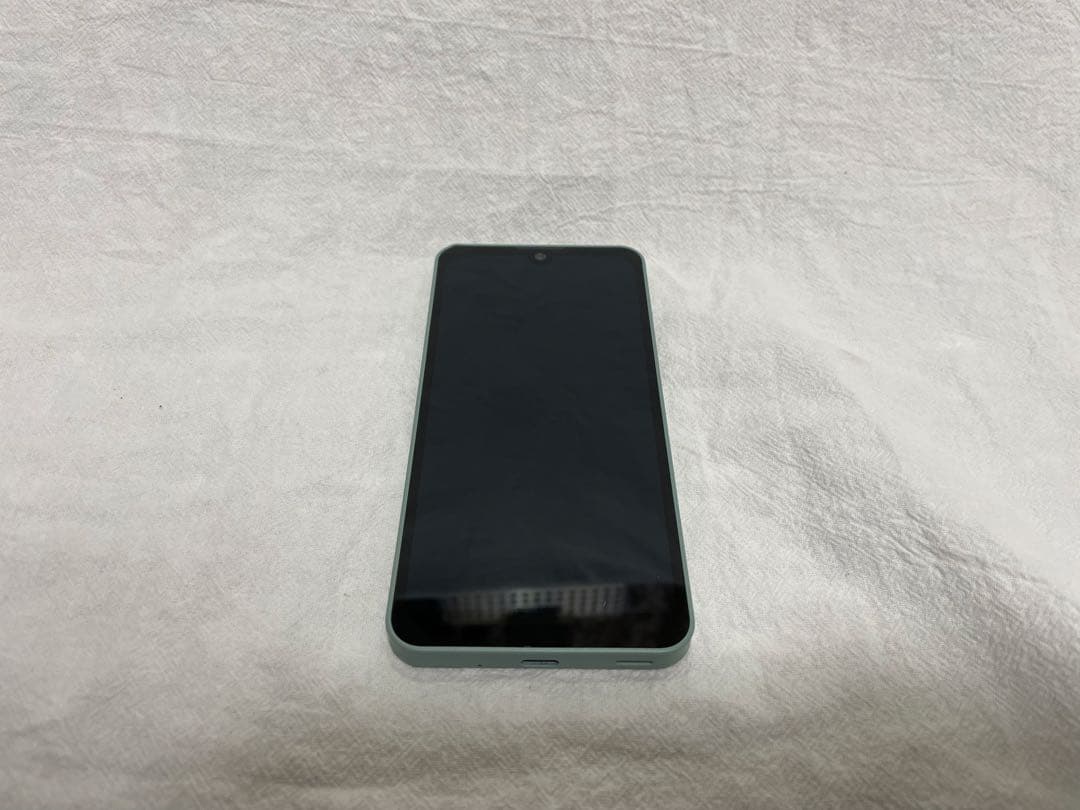 AQUOS スマートフォン 本体 ミントグリーン　A104SH