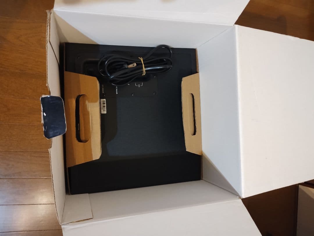 Logitech Z623 2.1chサウンドシステム