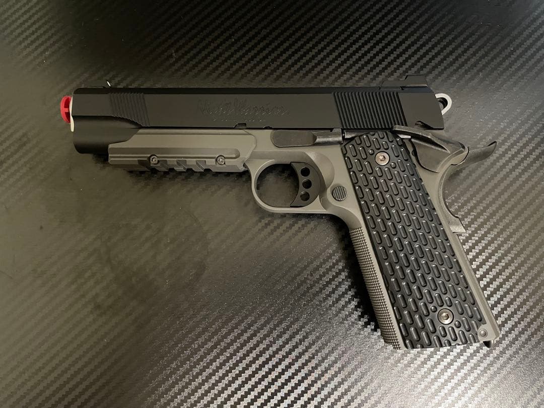 東京マルイ Night Warrior ガンホルダー・ガンパワー付き