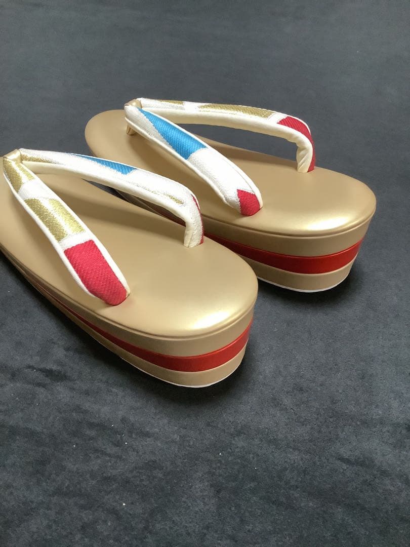 振袖用　高級帯地草履バッグセット　Lサイズ　赤と金と青