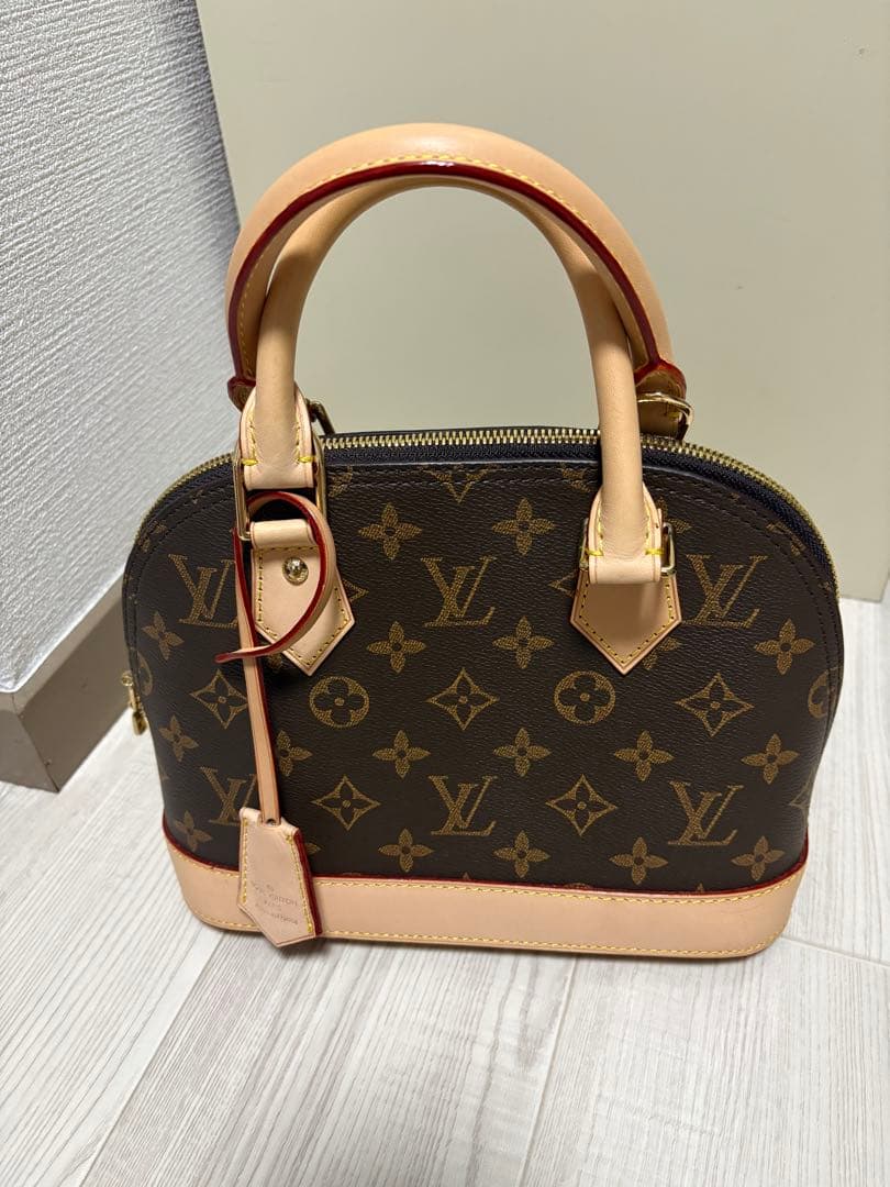 ノーブランド　ハンドバッグ　ショルダーバッグ