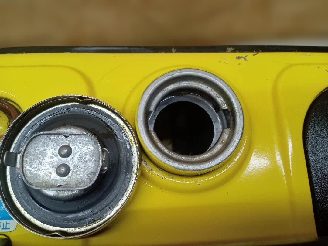 SUZUKI　スズキ　エンジン発電機　SE700A