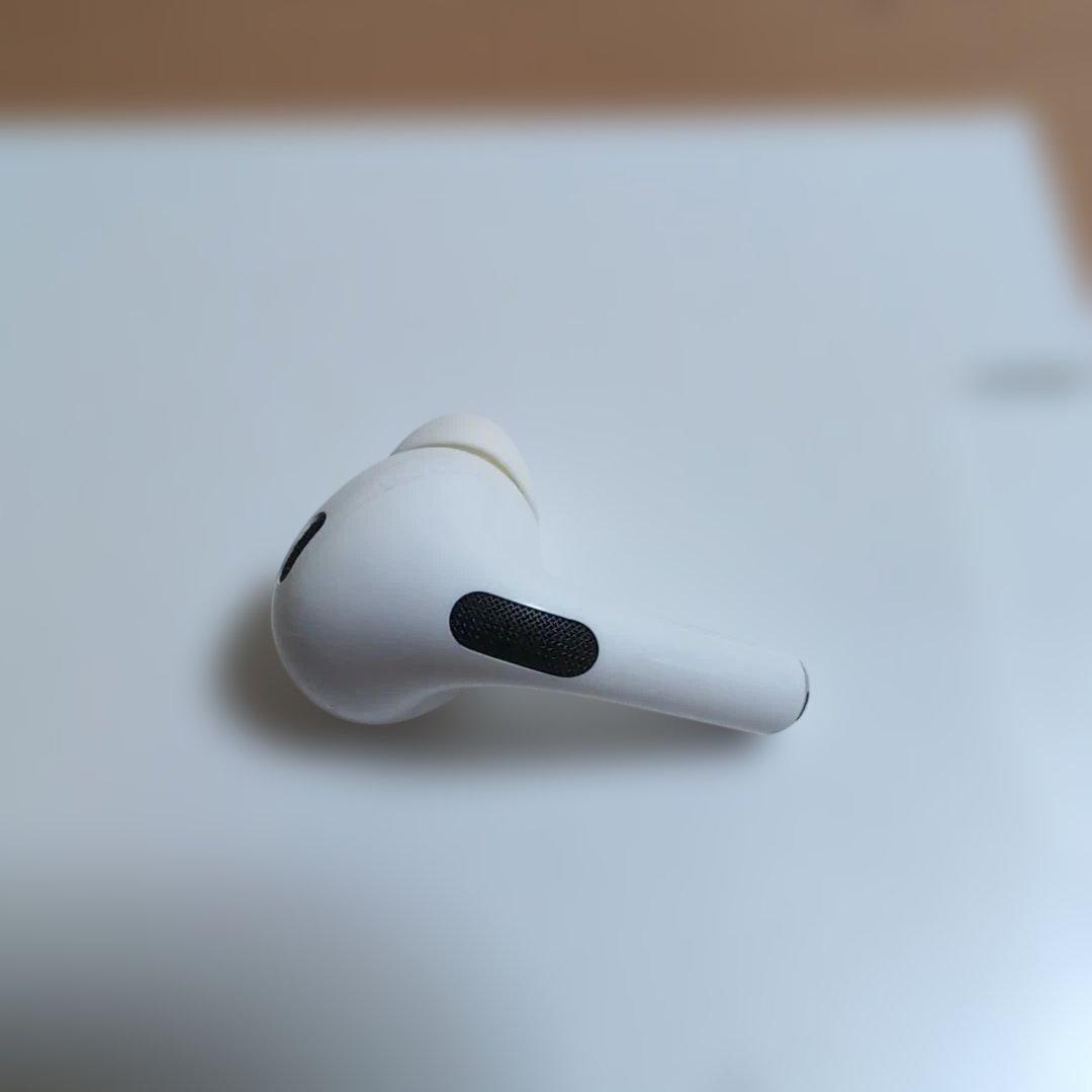 そ*ち様 AirPods Pro 第二世代 右左耳　A2698