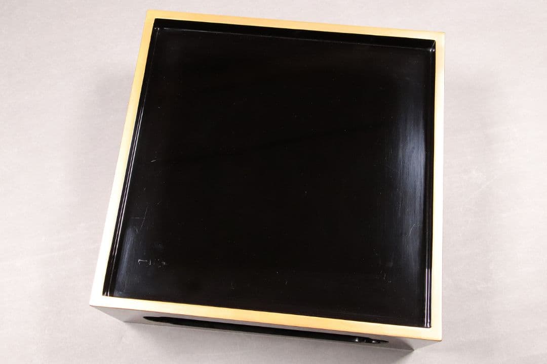 M667/輪島塗 桐鳳凰草花扇面金蒔絵 銀象嵌 螺鈿細工 黒塗内朱塗五段重 重台