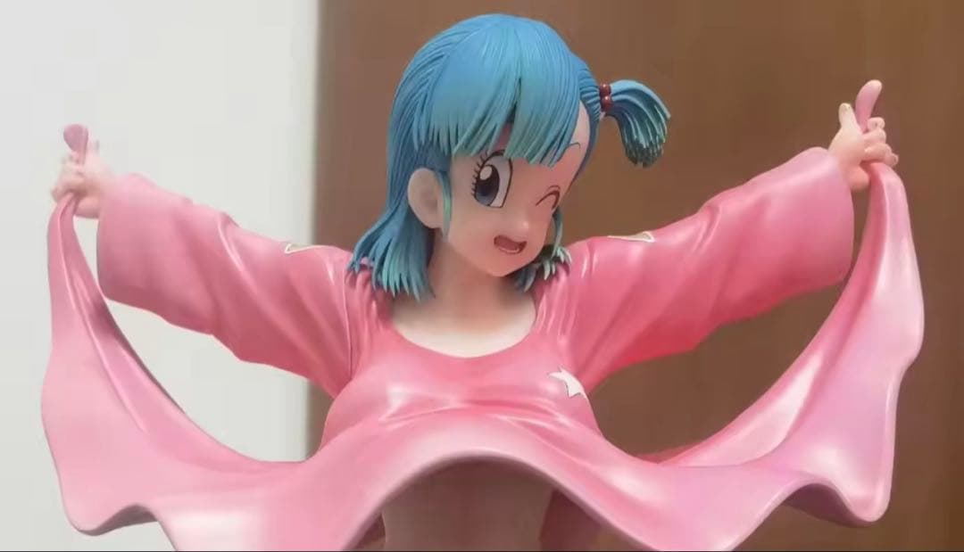 ブルマ ガレージキット フィギュア。