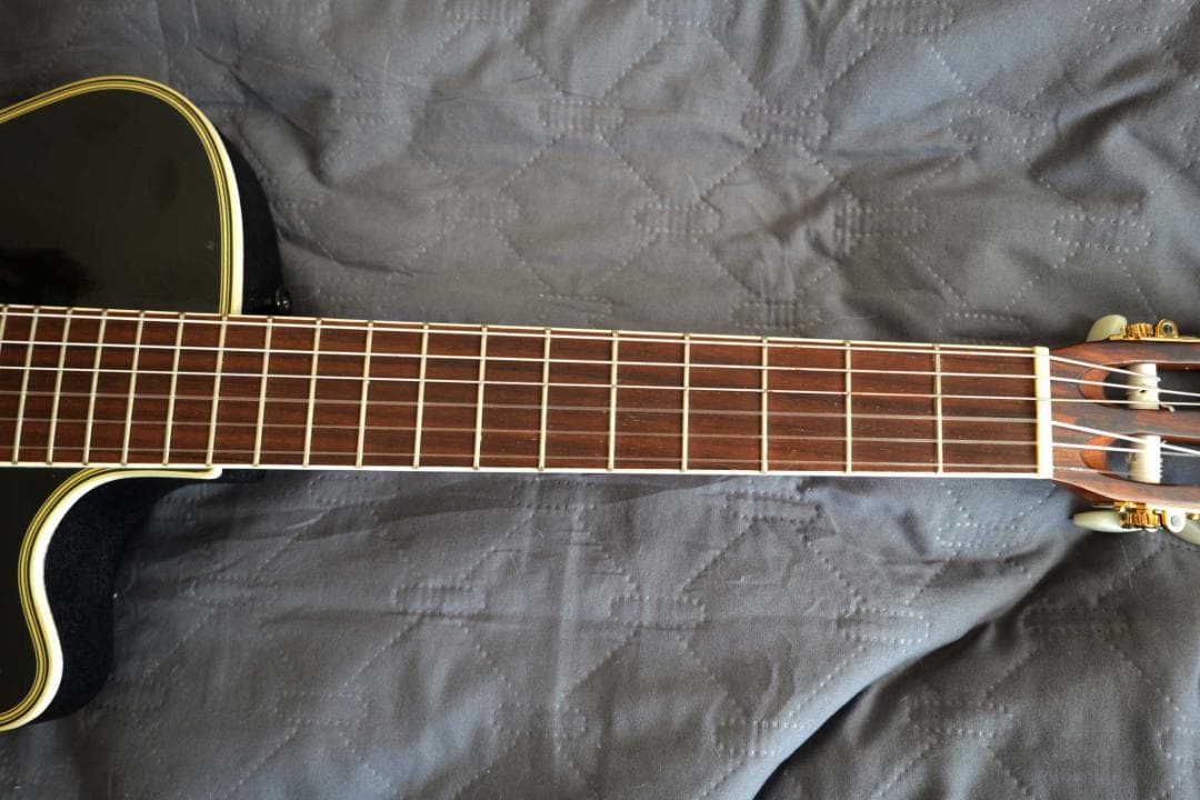 Master Graft BK ミニエレアコ　ガットギター ペグGOTOH交換