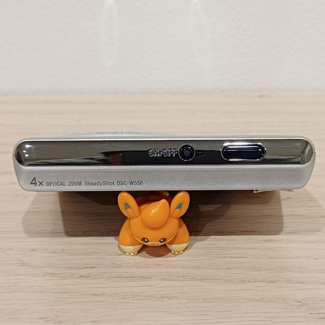 外観美品 動作確認済 SONY DSC-W550 シルバー デジカメ 充電器付