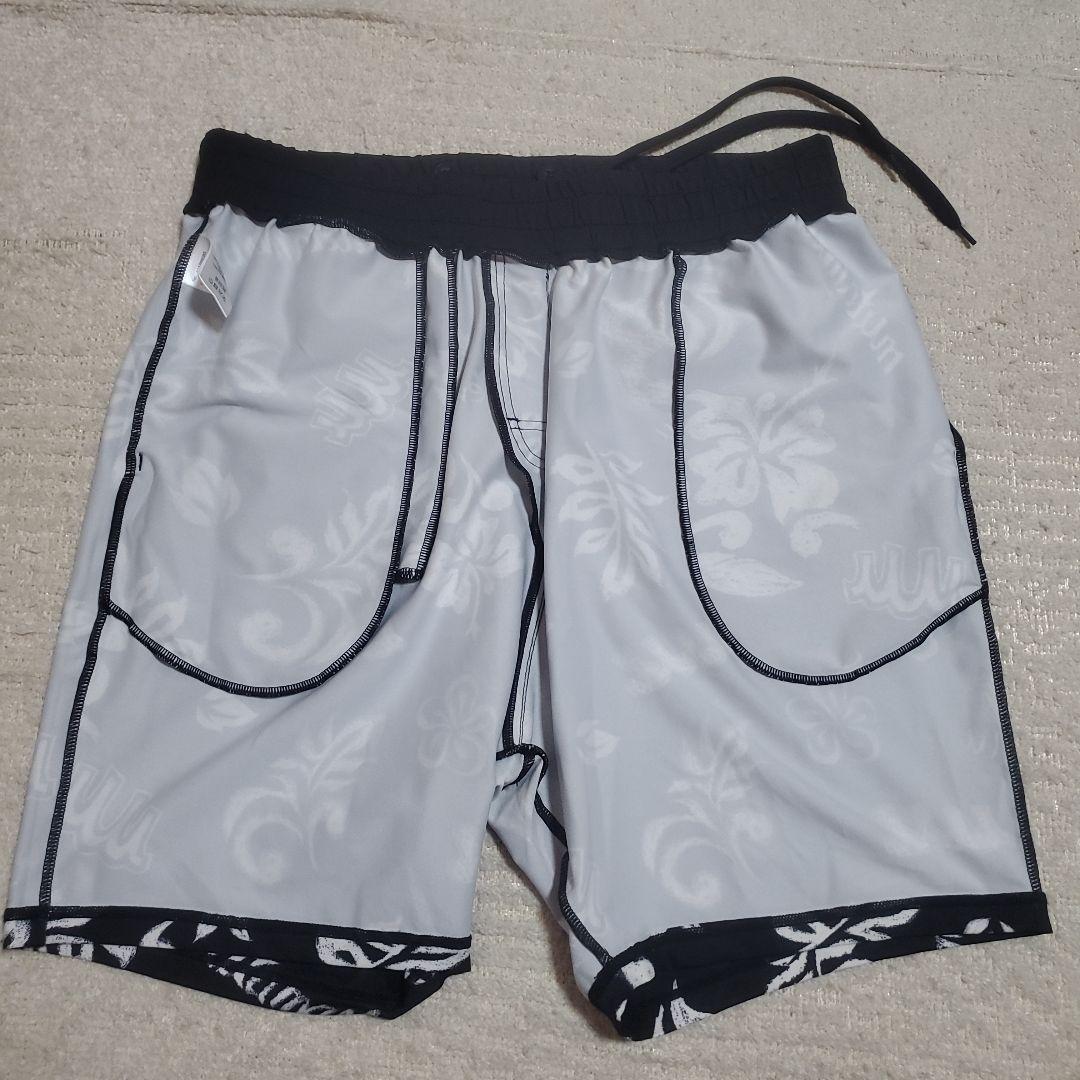【美品】muta MARINE/ムータ マリン/総柄ラッシュハーフパンツ