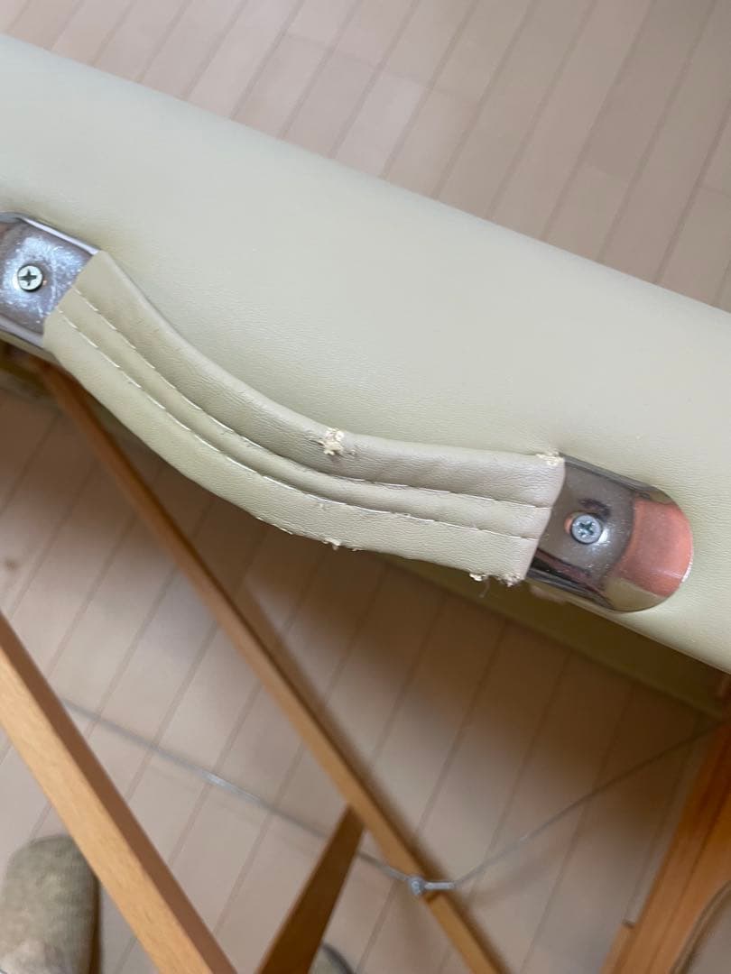 低反発折りたたみベッド　整体エステマッサージベッド 施術台　幅70cm