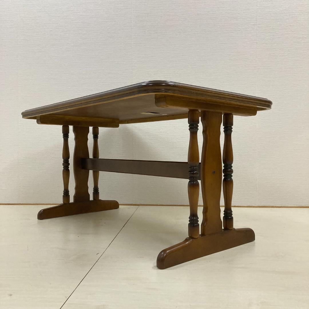 【カリモク】コロニアル　ダイニングテーブル　レトロ