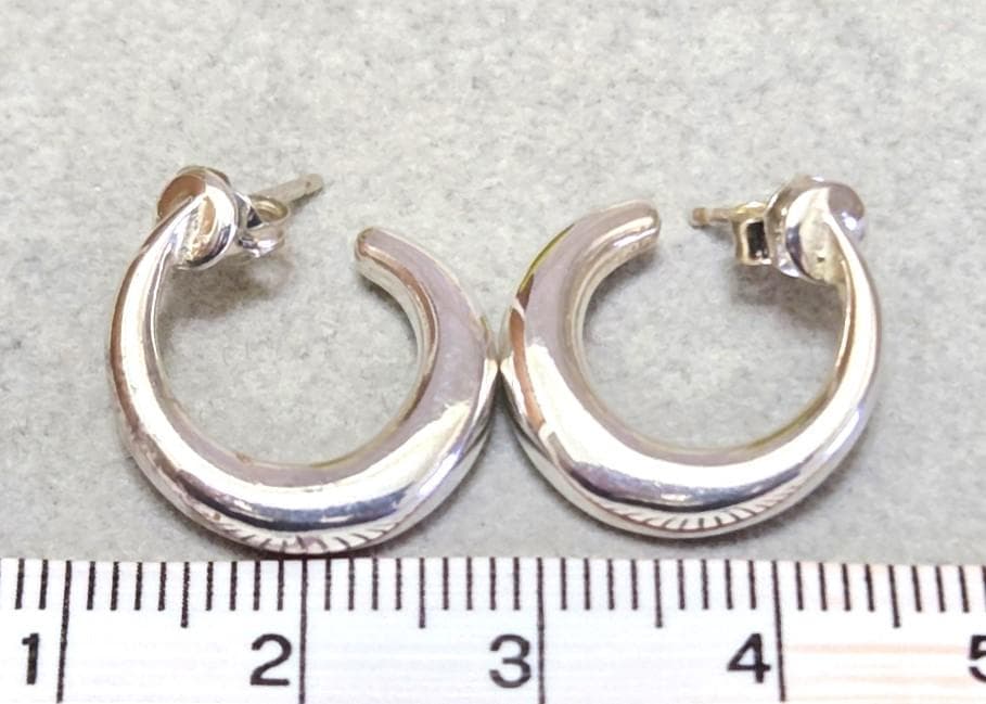 GUCCIグッチ サークル SILVER925 ユニセックスピアス　42766