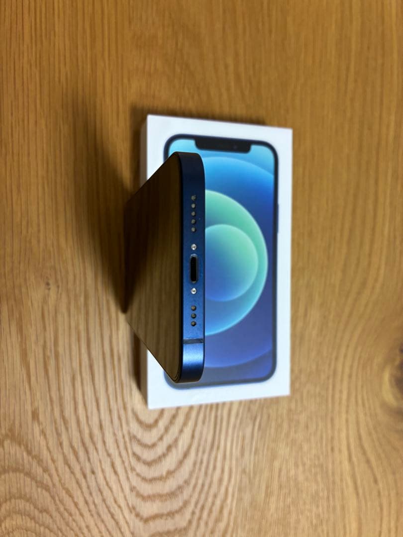 iPhone12 本体 64G ブルー SIMフリー 未使用おまけ付き