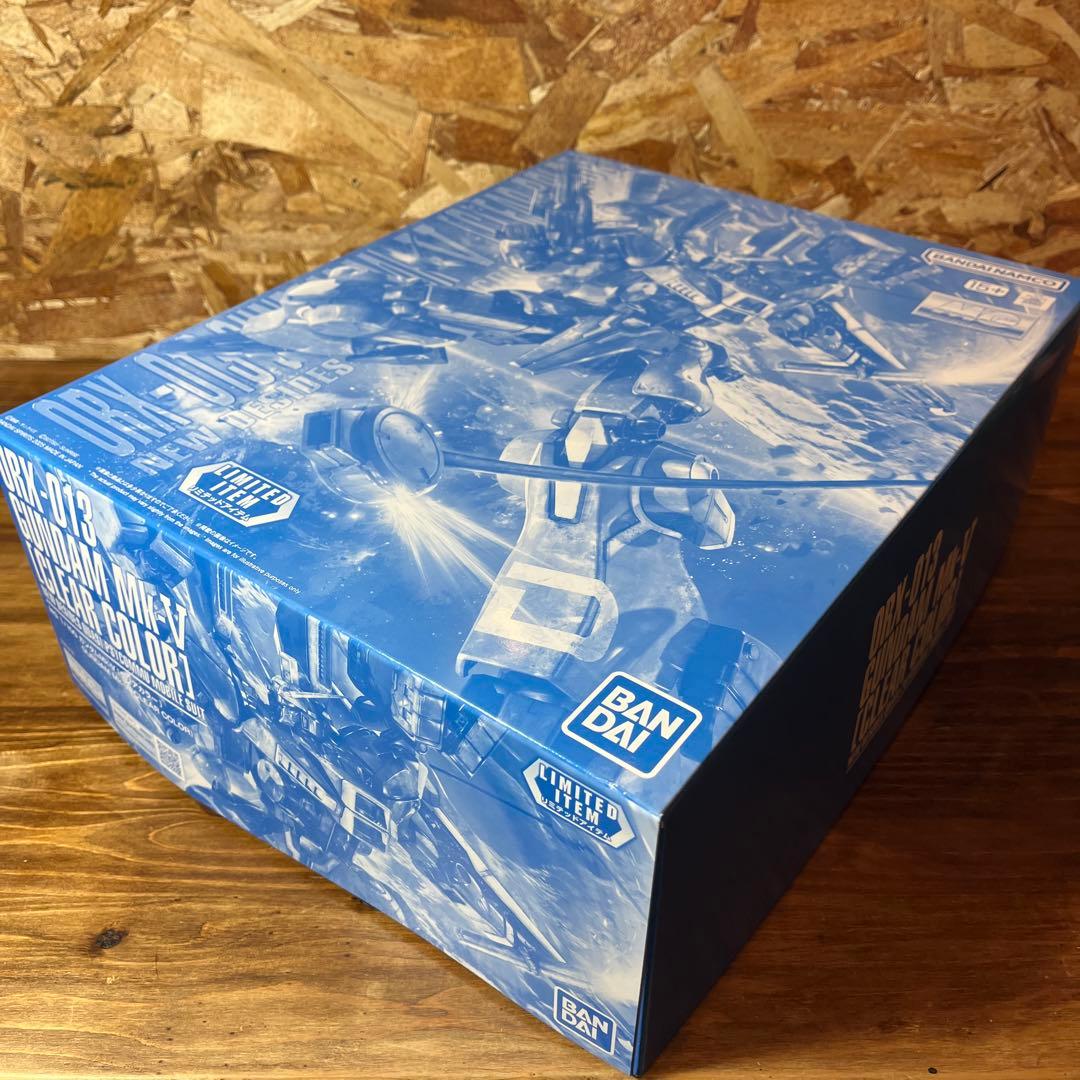 1/100 MG ORX-013 ガンダムMk-V [クリアカラー]