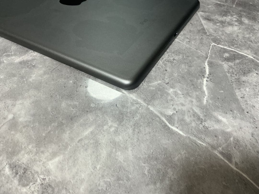 Apple iPad 第7世代 A2197 WiFi 10.2インチ 32GB