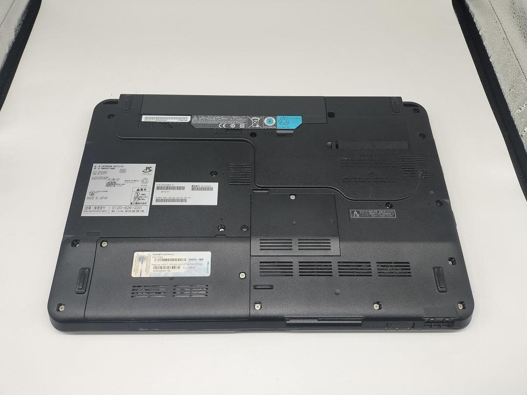 【FUJITSU】爆速 Core i7/新品SSD128GBノートパソコンE6