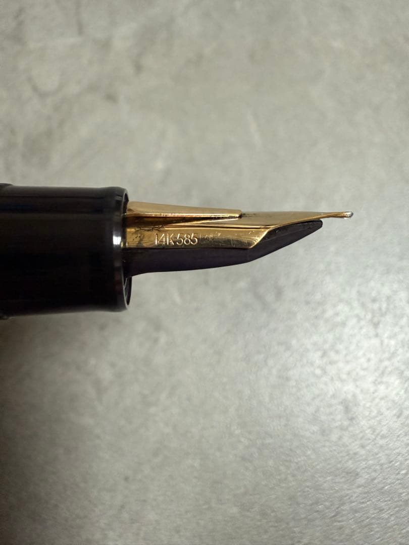 PILOT パイロット　万年筆　14K-585 F