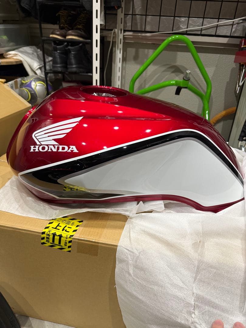 HONDA cb400sf nc42後期 純正タンク テールカウルセット