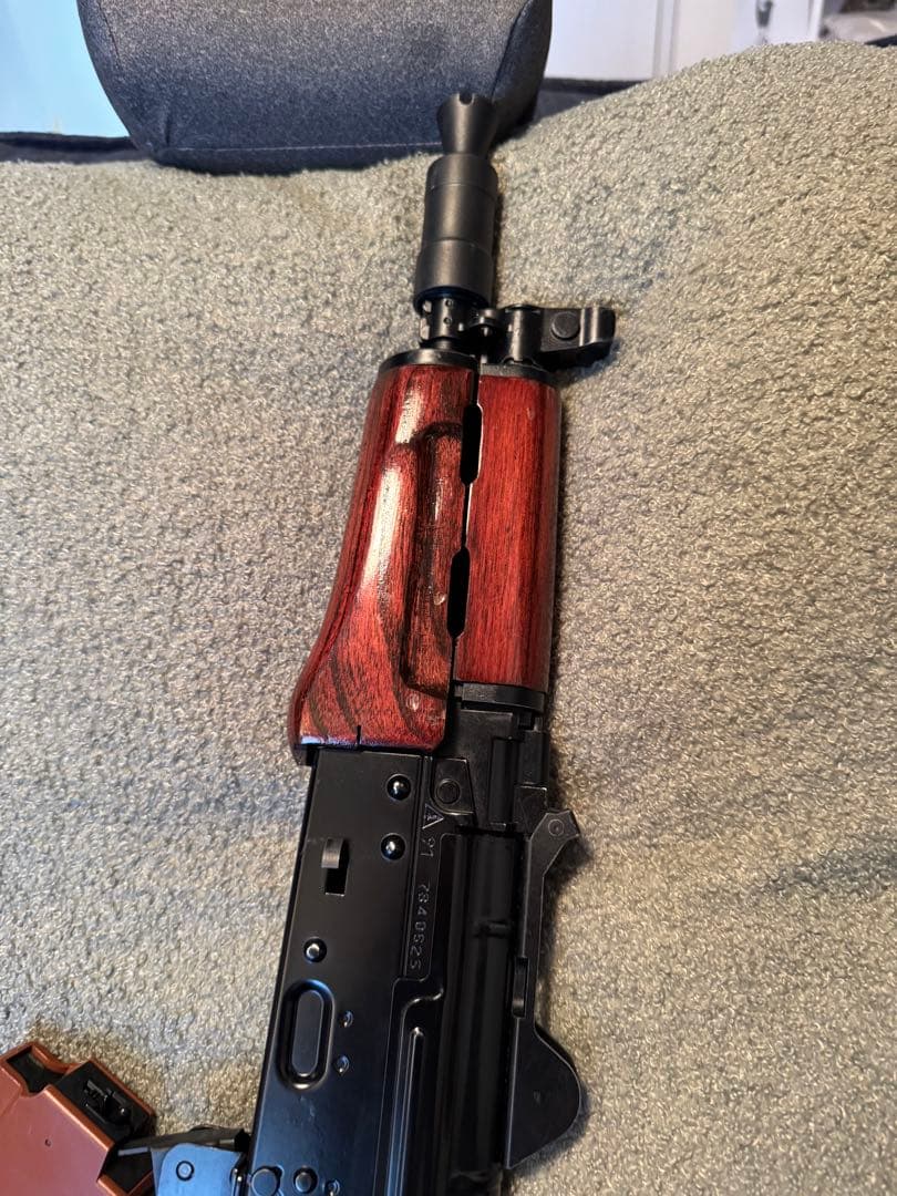 週末値下げ‼️次世代電動ガンAKS-74u 木製ハンドガード 付き