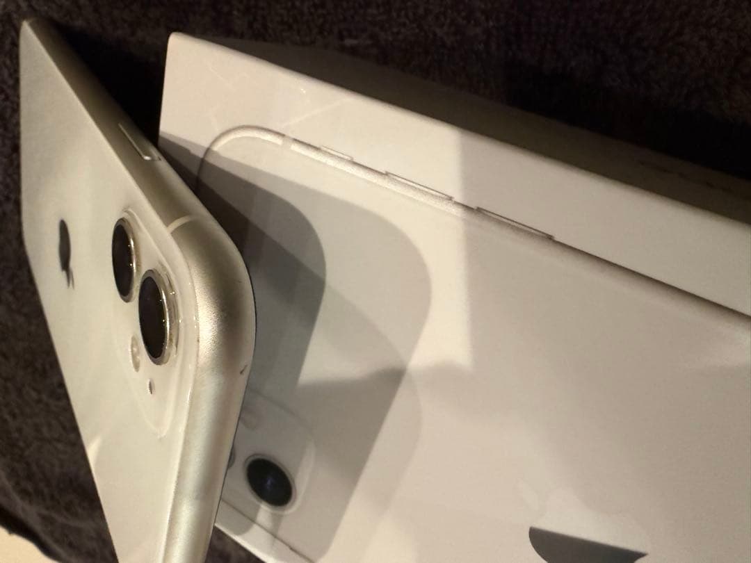 スマートフォン本体 iPhone11 256GB