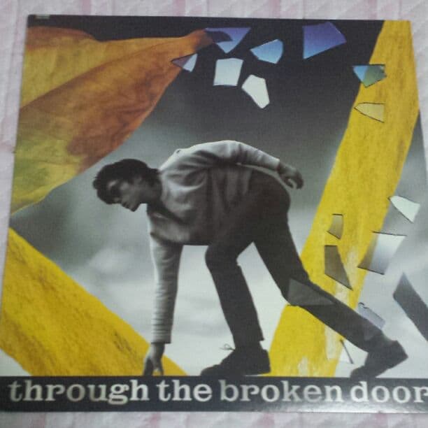 尾崎豊3rdアルバム壊れた扉からサイン入りレコード