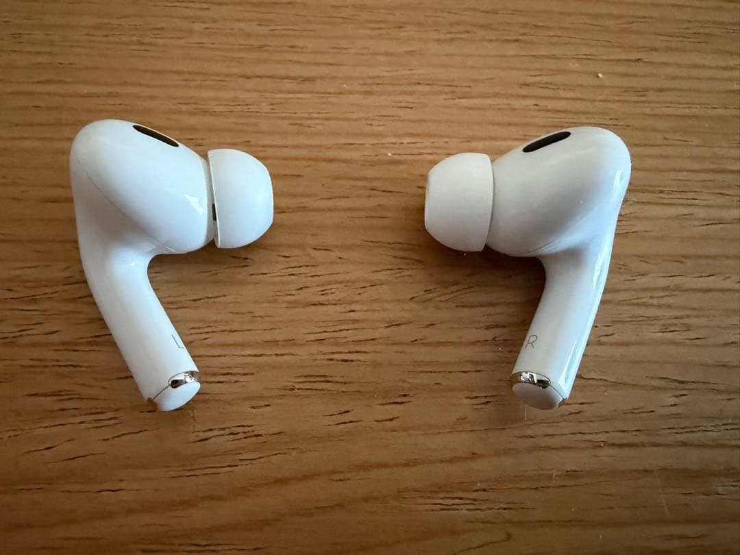 Apple AirPods Pro 2（Lightning端子モデル）