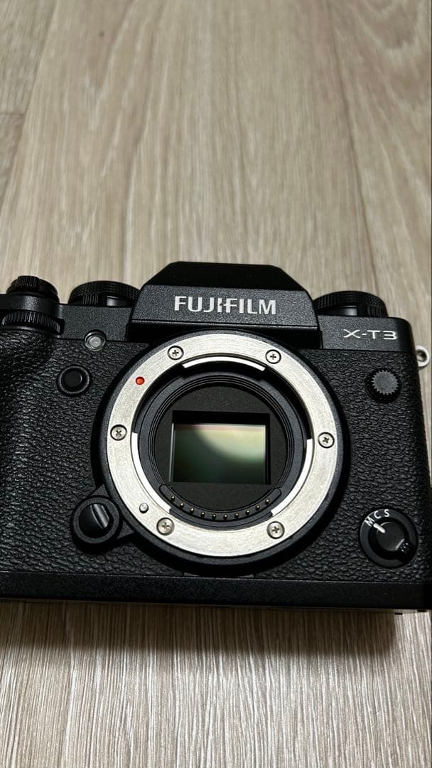 【美品】Fujifilm X-T3 本体 + バッテリー2個
