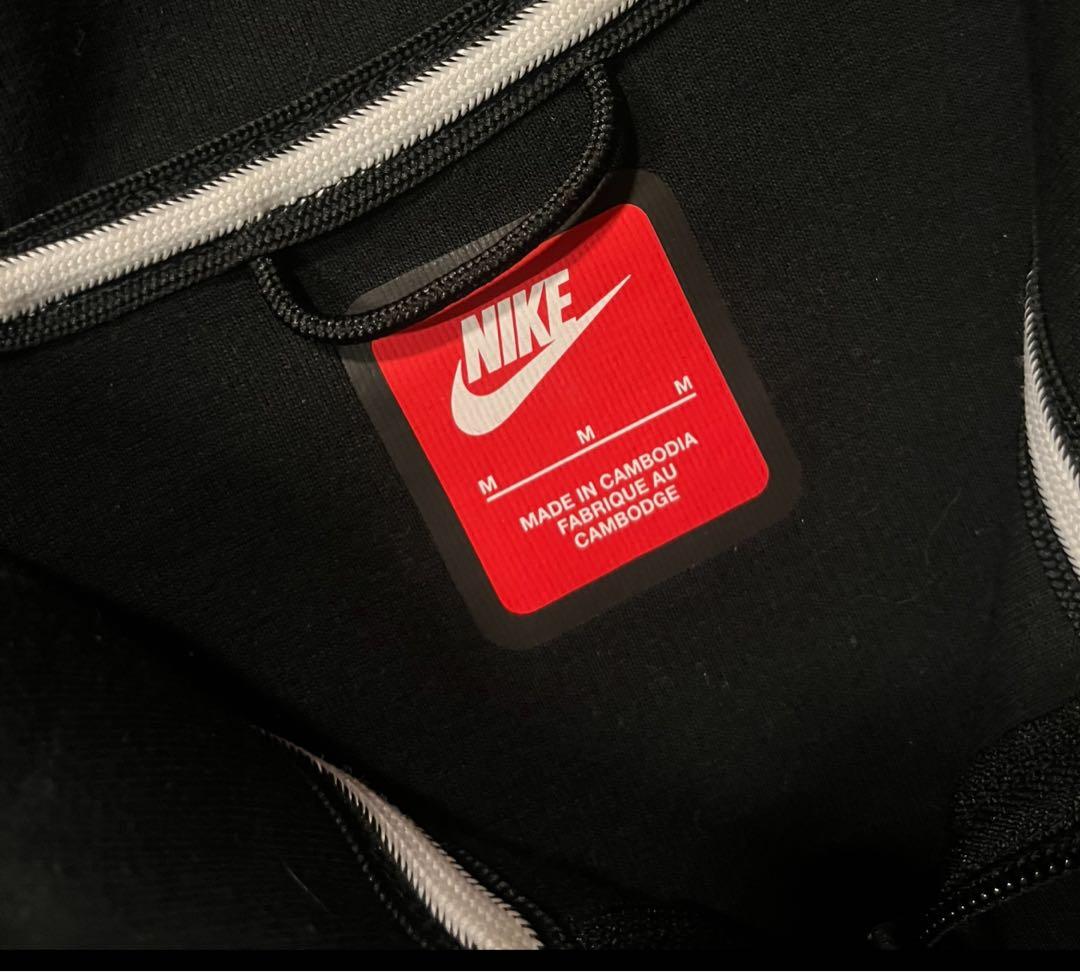 信一　美品　NIKE テックフリース　パーカー　M